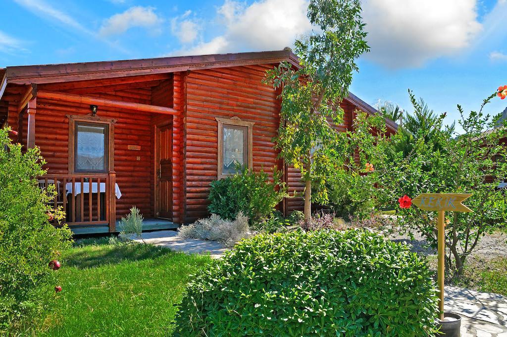 Hayitbuku Ahsapevleri Hostal Mesudiye  Exterior foto