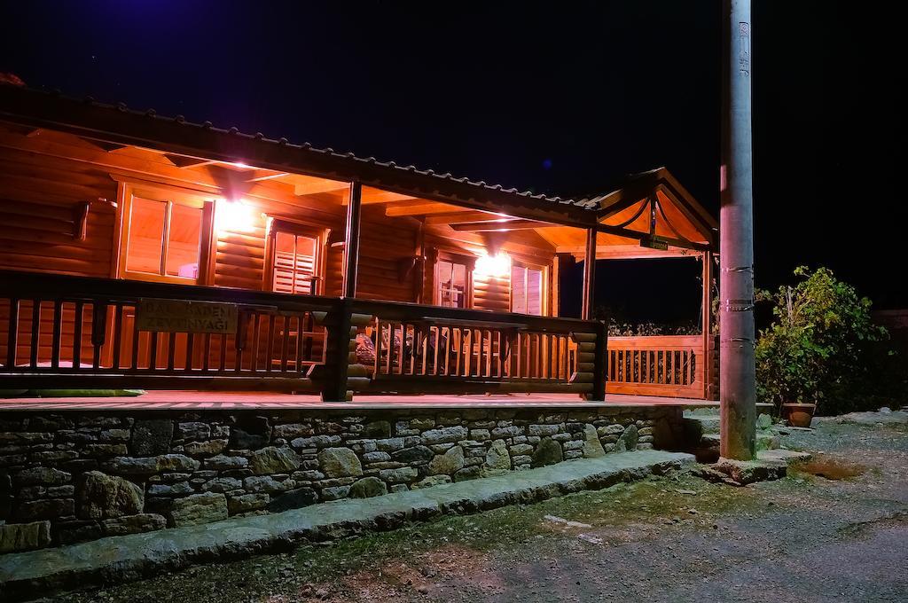 Hayitbuku Ahsapevleri Hostal Mesudiye  Exterior foto