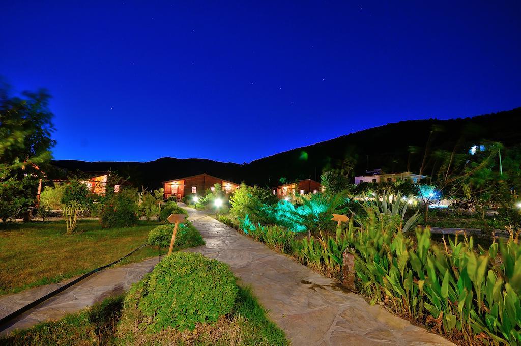Hayitbuku Ahsapevleri Hostal Mesudiye  Exterior foto